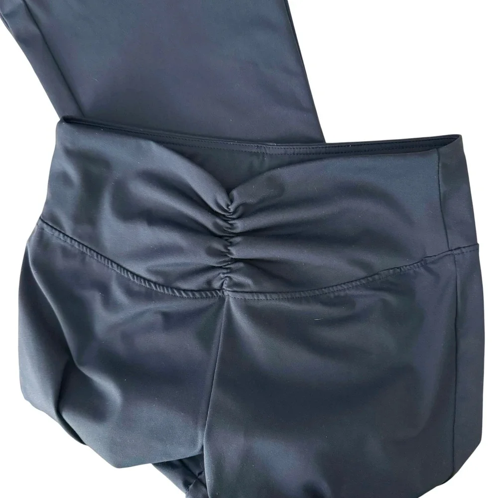 A New Day Flare Leggings Womens Large Navy Blue Ruched V-Front Yoga‎ NWOT
